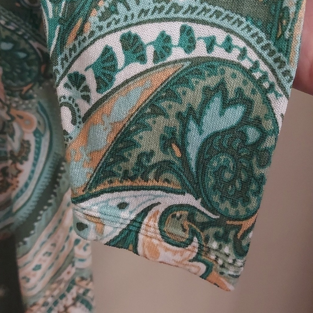 CHICO'S The Everyday Green Paisley Long Sleeve Button Down Cardigan Sweater - Picture 7 of 12